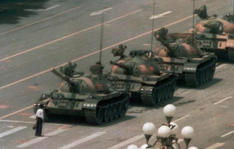 На този ден: Протестите на площада Тянанмън в Пекин са жестоко потушени -  trafficnews.bg